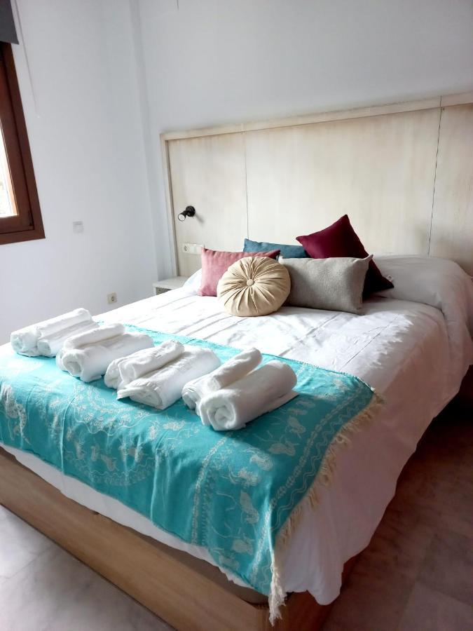 Moderno apartamento en conjunto residencial Bormujos Exterior foto